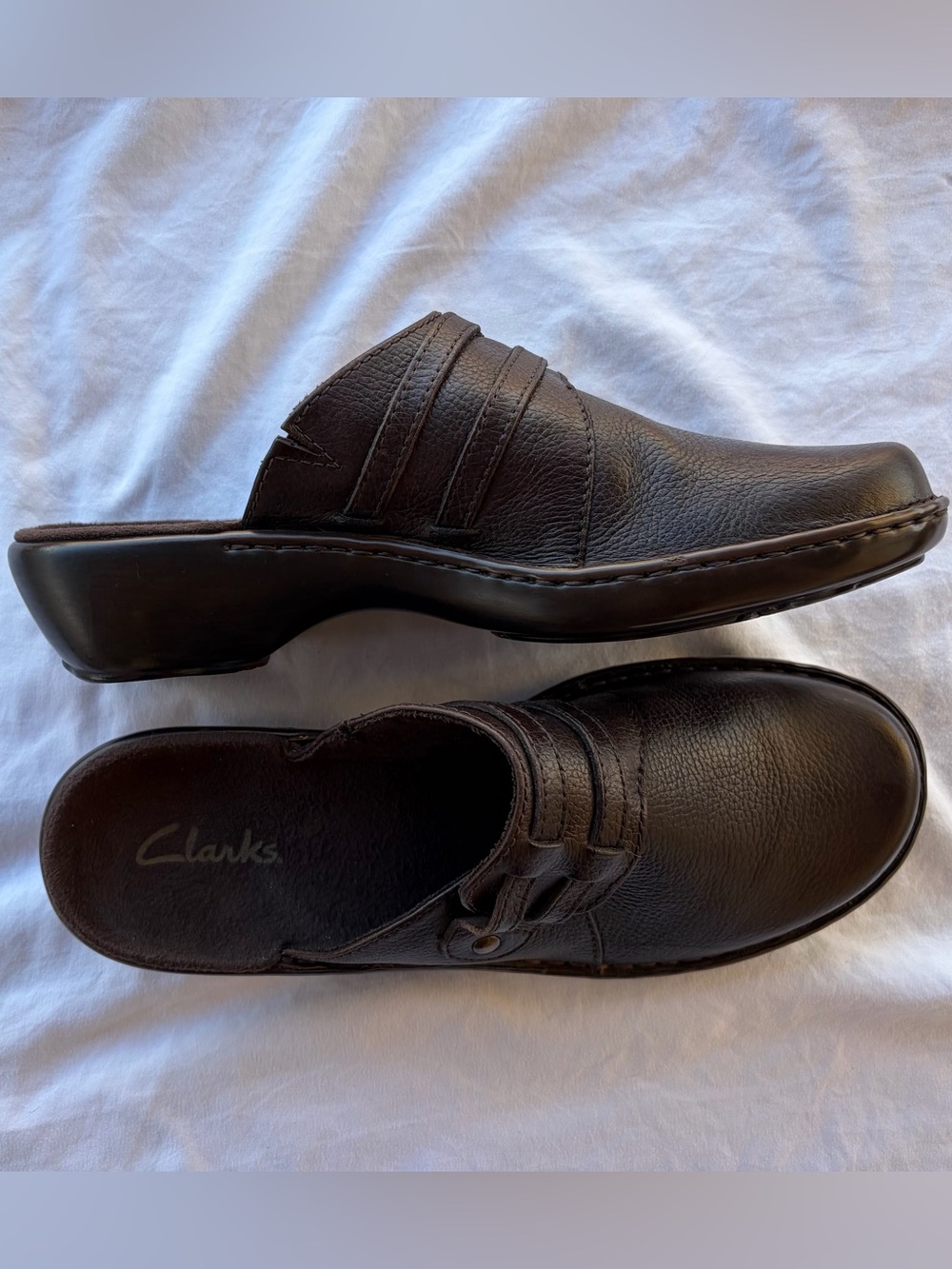 Clarks Women’s Brown Leather Slip-On Clogs Womens 9.5 see below - Picture 2 of 7